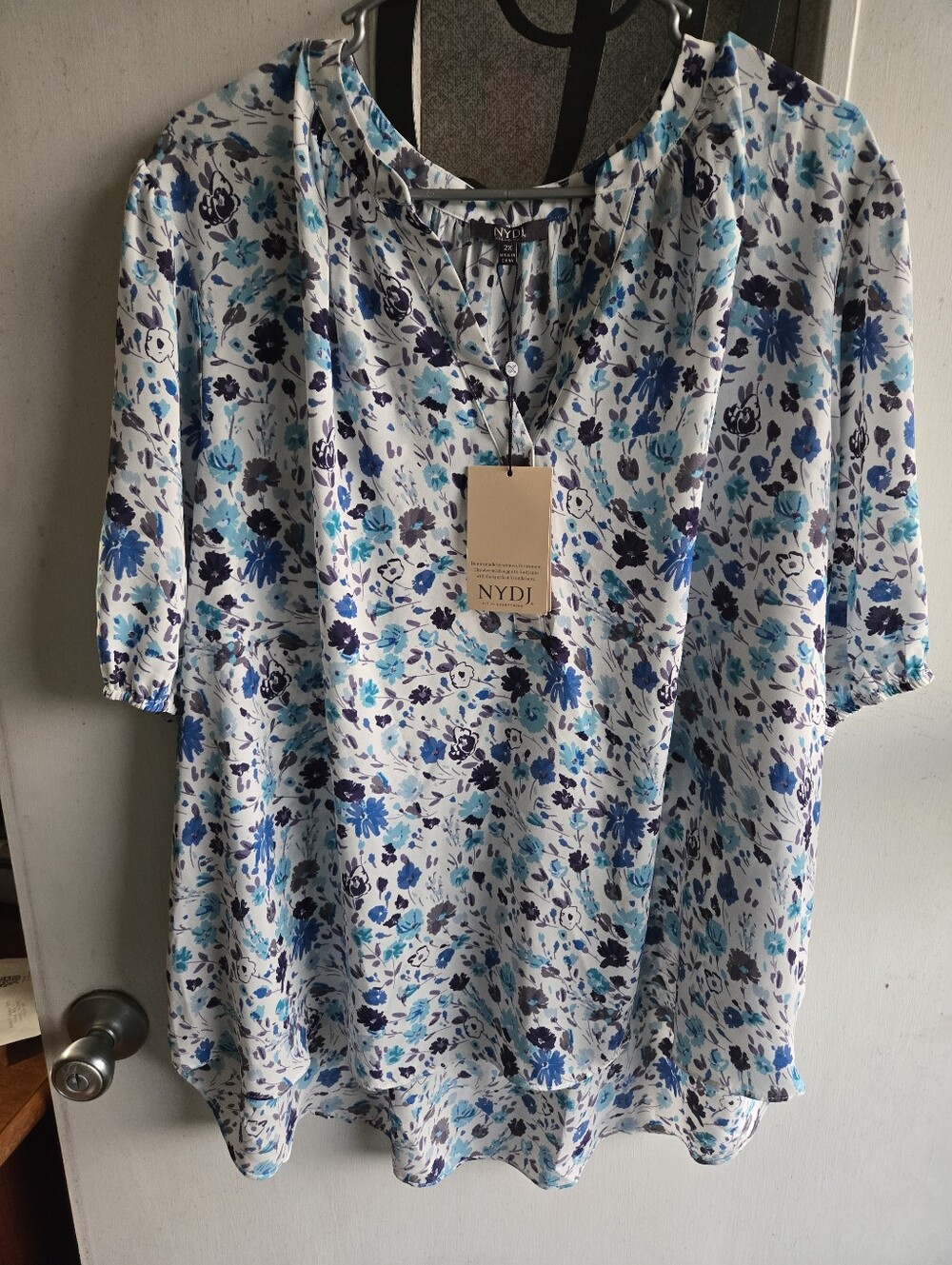 NYDJ White Floral Blouse with Blue & Navy Accents NWT